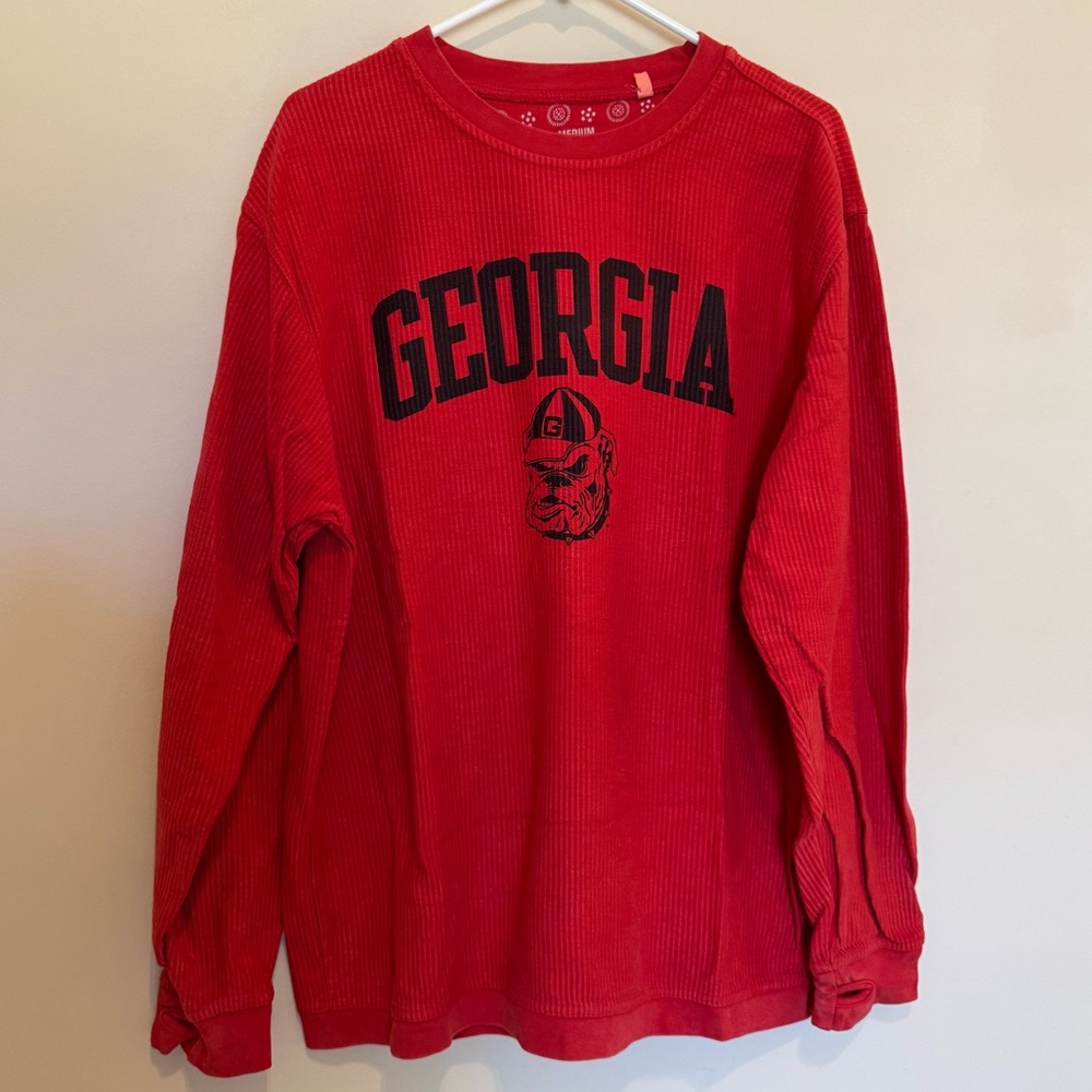 Red Women’s Georgia Comfy Cord Vintage crewneck, Medium